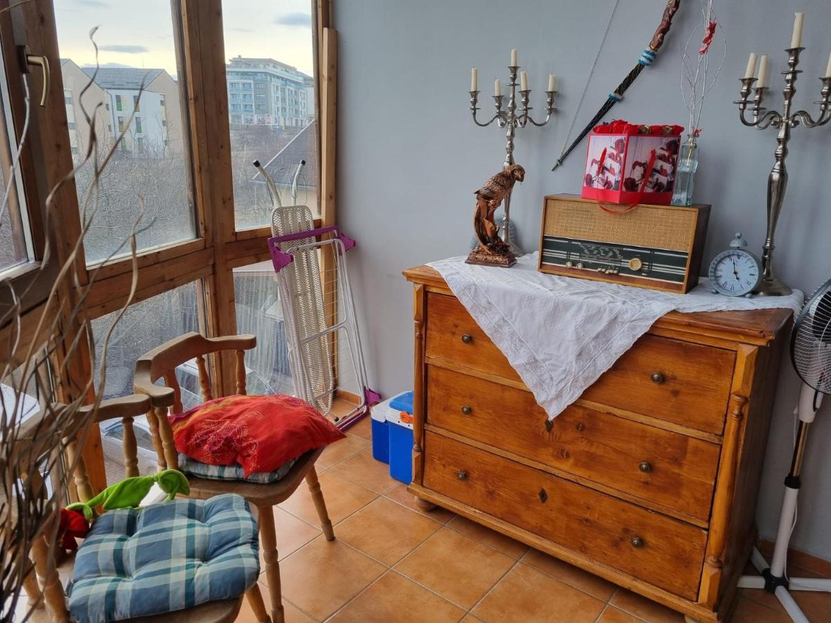 Penthouse Apartament 2 Floors, 2 Bedroom , 2 Bath, 120 Sqm , Inside Yard Parking Cluj-Napoca Eksteriør billede