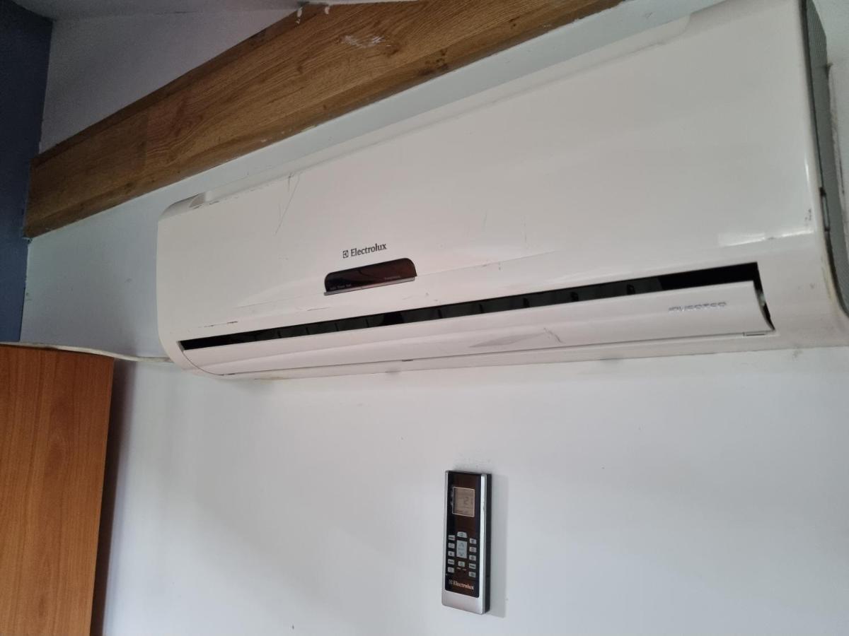 Penthouse Apartament 2 Floors, 2 Bedroom , 2 Bath, 120 Sqm , Inside Yard Parking Cluj-Napoca Eksteriør billede
