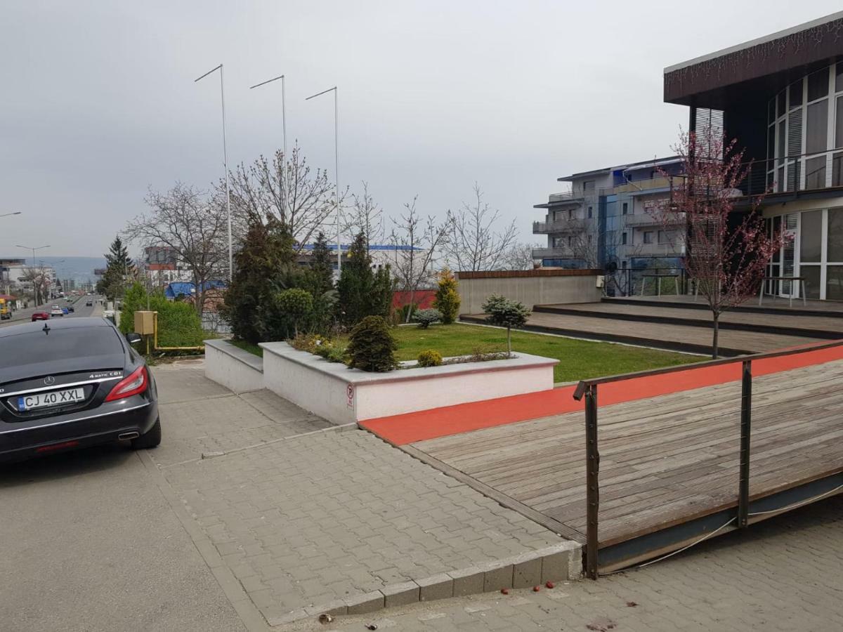 Penthouse Apartament 2 Floors, 2 Bedroom , 2 Bath, 120 Sqm , Inside Yard Parking Cluj-Napoca Eksteriør billede
